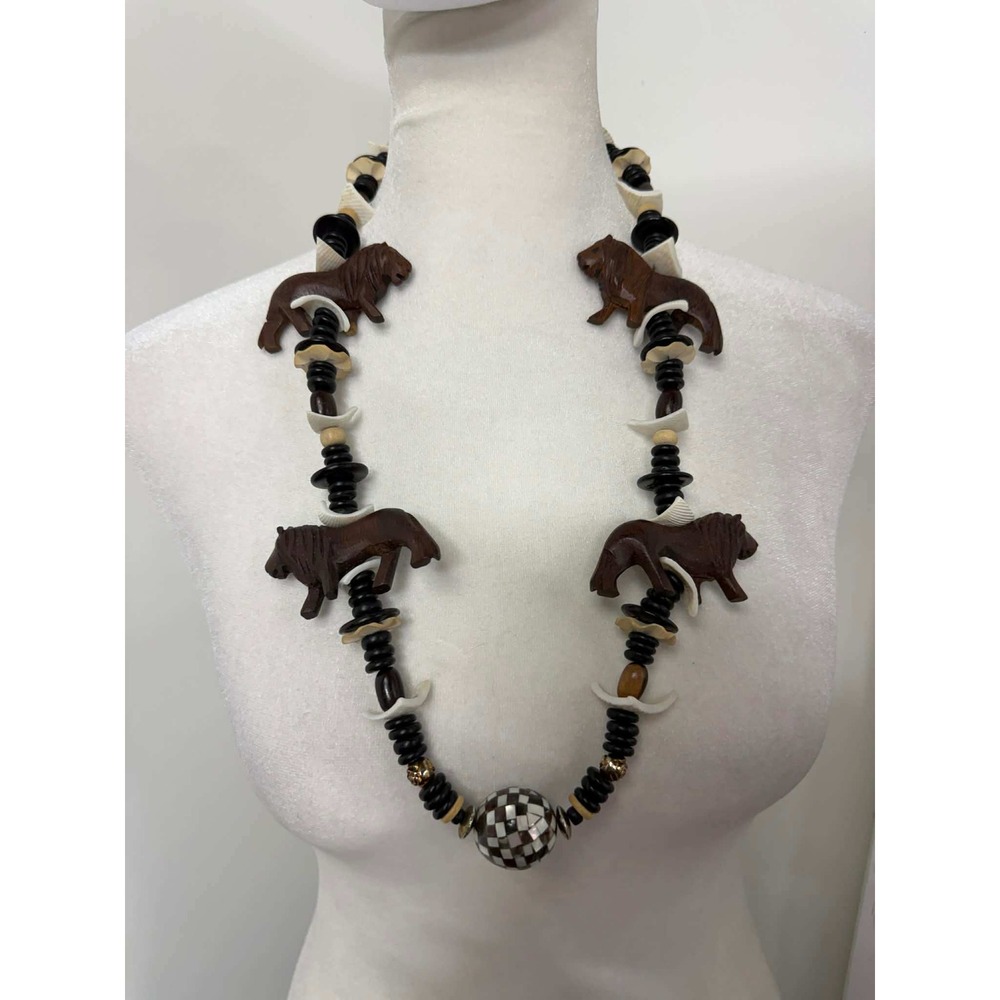 Vintage Hand Carved Wood Lion Safari Statement Necklace Shell Beads Tribal Boho‎